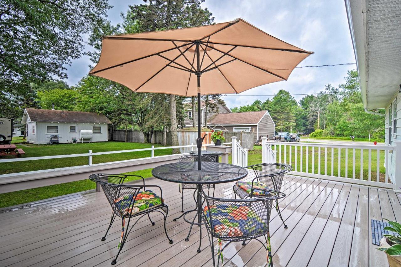 Lake Huron House With Grill And Beach Access! East Tawas Zewnętrze zdjęcie