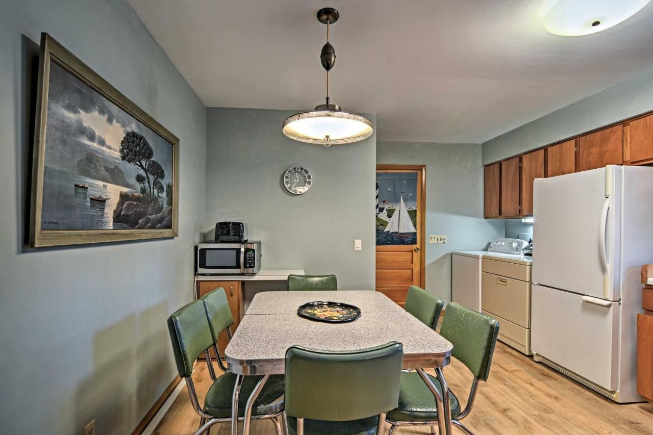 Lake Huron House With Grill And Beach Access! East Tawas Zewnętrze zdjęcie