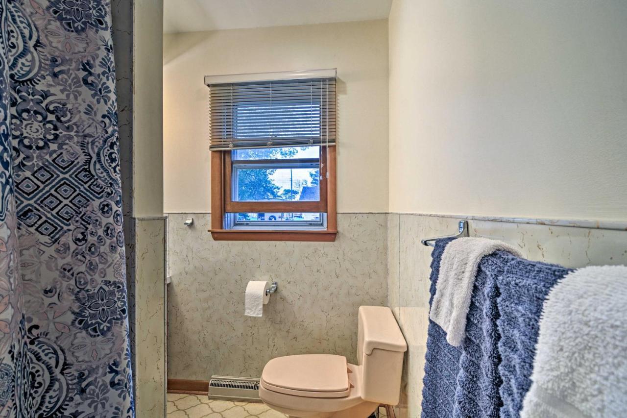 Lake Huron House With Grill And Beach Access! East Tawas Zewnętrze zdjęcie